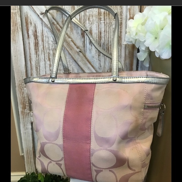 COACH Pink Canvas Handbag - Picture 3 of 9